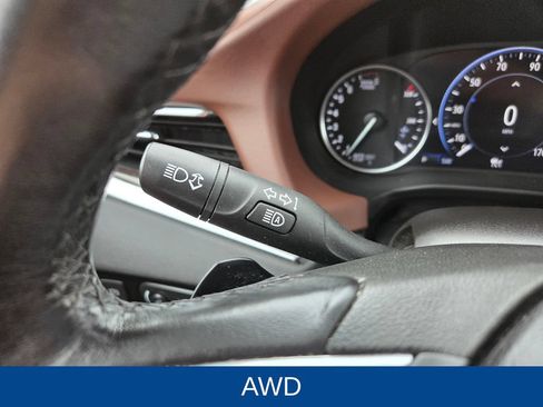 Used 2021 Buick Enclave Avenir w/ Avenir Technology Package AWD/4WD image 25