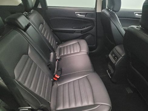 Used 2017 Ford Edge SEL w/ Equipment Group 201A image 19