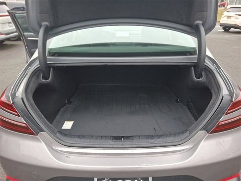 Used 2023 Genesis G70 2.0T image 29