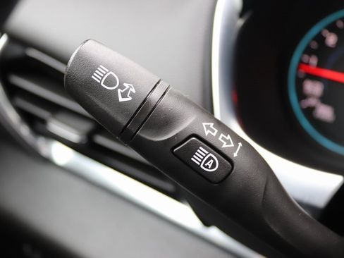 Used 2020 Chevrolet Traverse RS image 42