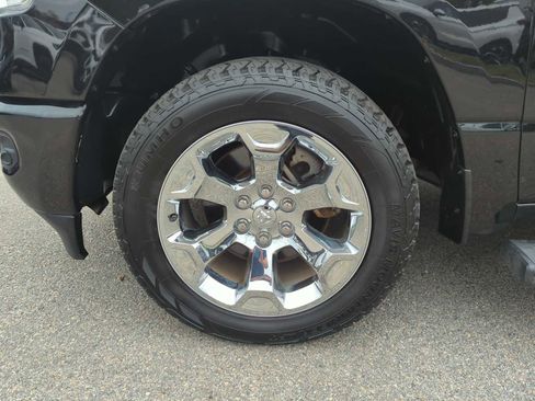 Used 2022 RAM 1500 Big Horn AWD/4WD image 10