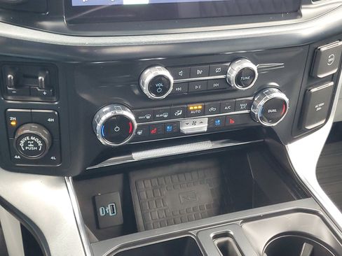 Used 2022 Ford F150 Limited AWD/4WD image 18