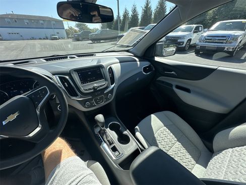 Certified 2024 Chevrolet Equinox LS w/ LS Convenience Package image 15