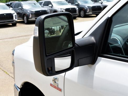 New 2025 RAM 2500 Big Horn image 16