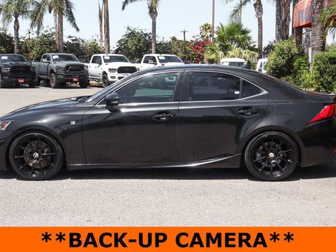 Used 2019 Lexus IS 300 F Sport w/ F Sport Package RWD image 5