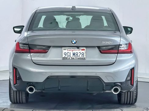 Used 2023 BMW 330i Sedan w/ M Sport Package RWD image 7