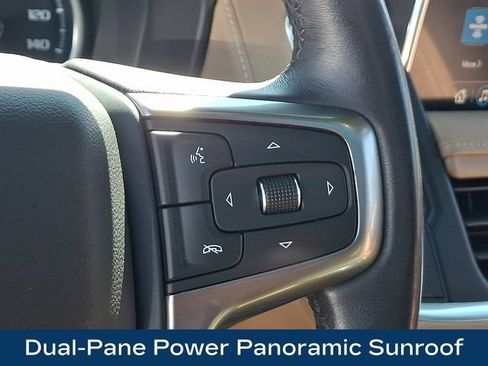 Used 2021 Chevrolet Suburban Premier w/ Premium Package AWD/4WD image 8