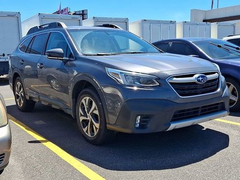 Used 2021 Subaru Outback Limited XT w/ Popular Package #2 AWD/4WD image 2