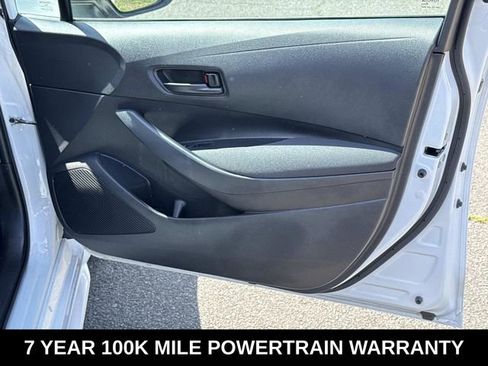 Used 2024 Toyota Corolla LE FWD image 5