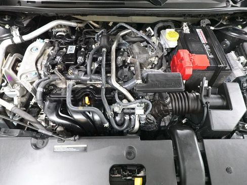 Used 2025 Nissan Sentra SR FWD image 30