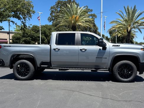New 2026 Chevrolet Silverado 2500 Custom w/ Custom Value Package AWD/4WD image 2