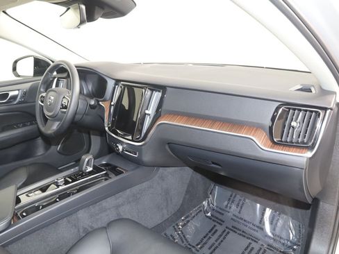 Used 2024 Volvo S60 B5 Plus AWD/4WD image 42