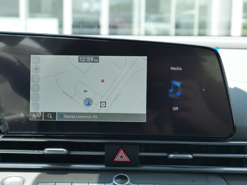 New 2026 Hyundai Elantra SEL FWD image 10