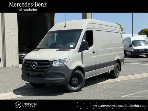 New 2026 Mercedes-Benz Sprinter 2500 image 1