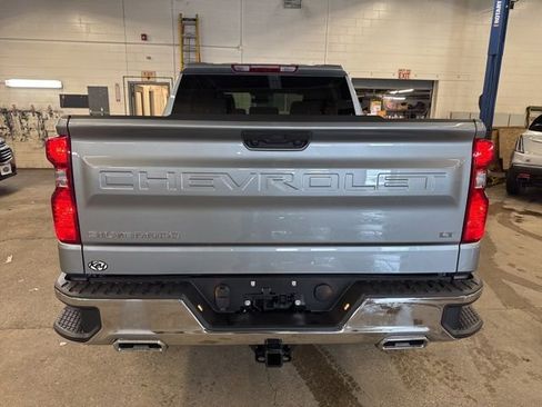 New 2026 Chevrolet Silverado 1500 LT w/ Z71 Off-Road Package image 5