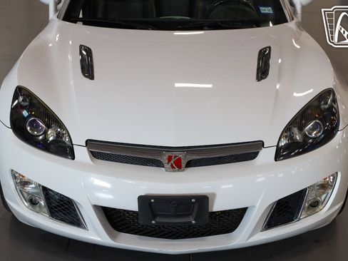 Used 2008 Saturn Sky Red Line image 16