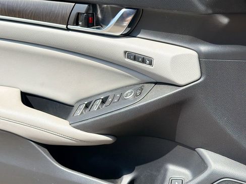 Used 2019 Honda Accord EX-L image 23