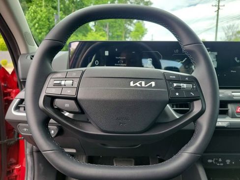 Used 2025 Kia K4 EX FWD image 20