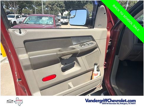 Used 2009 Dodge Ram 2500 Truck SLT w/ Popular Equipment Group AWD/4WD image 16
