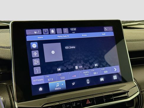 Used 2022 Jeep Compass Altitude w/ Sun and Sound Group image 21