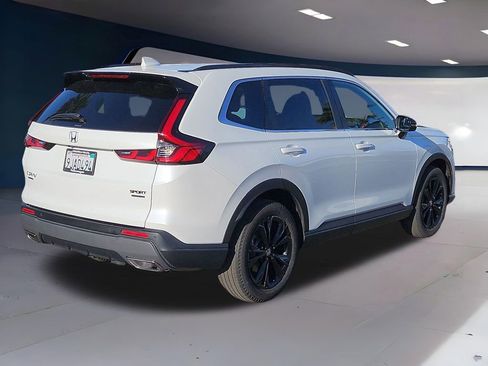 Used 2024 Honda CR-V Sport Touring image 5