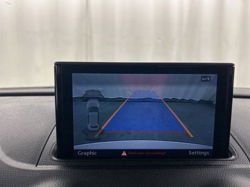 Used 2016 Audi A3 e-tron Premium w/ Audi MMI Navigation Plus image 17