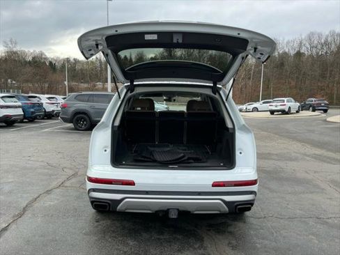 Used 2025 Audi Q7 3.0T Prestige w/ Prestige Package AWD/4WD image 19
