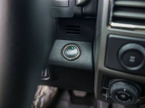 Used 2019 Ford F150 Raptor w/ Equipment Group 802A Luxury image 20