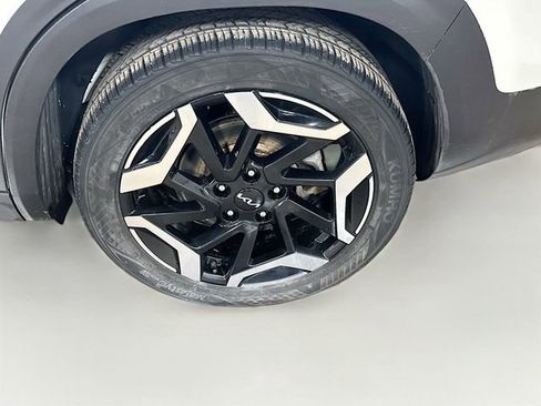 Used 2024 Kia Seltos SX image 31