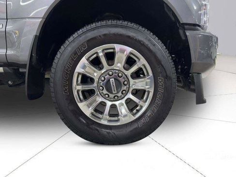 Used 2022 Ford F250 Limited w/ FX4 Off-Road Package AWD/4WD image 78