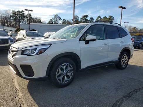 Used 2020 Subaru Forester Premium w/ Popular Package #1 image 3