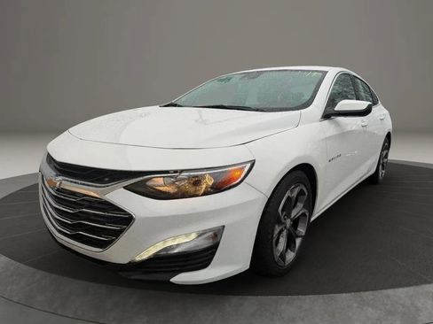 Used 2023 Chevrolet Malibu LT FWD image 1