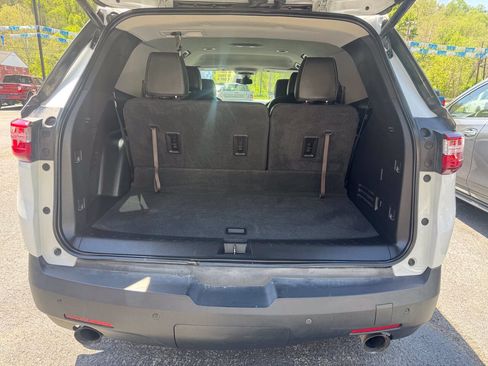 Used 2019 Chevrolet Traverse RS AWD/4WD image 9