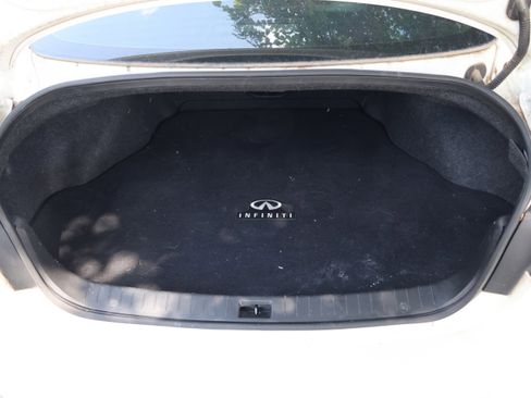 Used 2014 INFINITI Q50 Premium w/ Navigation Package RWD image 34