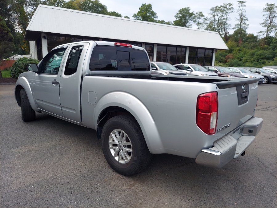 Used 2017 Nissan Frontier SV RWD image 6