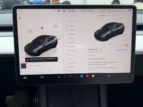 Used 2022 Tesla Model Y Performance AWD/4WD image 16