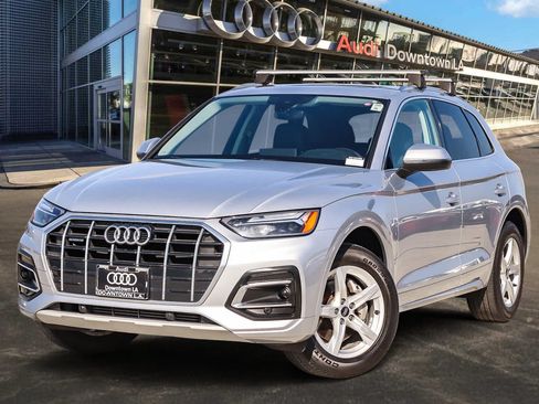 Used 2022 Audi Q5 Premium AWD/4WD image 1