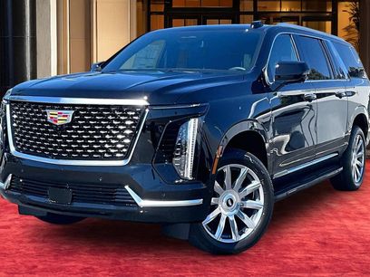 New 2026 Cadillac Escalade ESV 2WD w/ LPO, Floor Liner Package