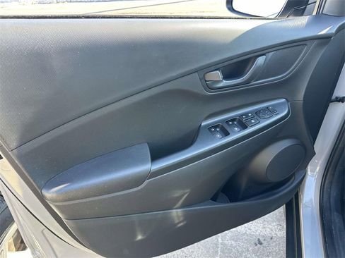 Certified 2023 Hyundai Kona SEL image 16