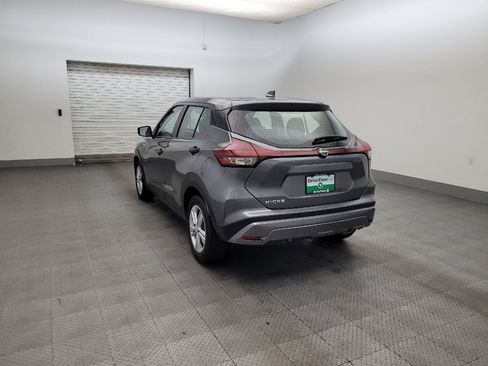 Used 2024 Nissan Kicks S FWD image 5