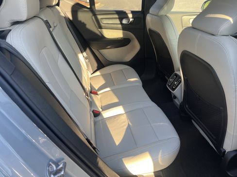 New 2026 Volvo XC40 B5 Ultra w/ Protection Package Premier AWD/4WD image 10
