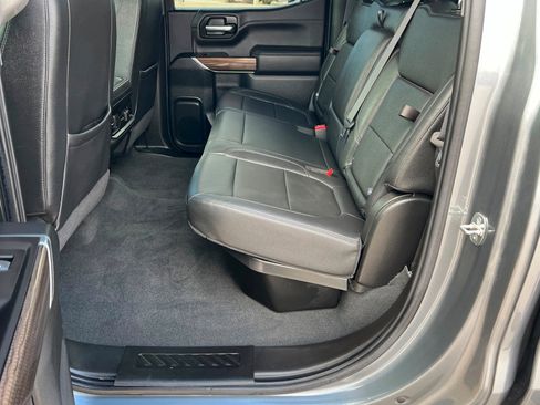 Used 2021 Chevrolet Silverado 1500 LT Trail Boss w/ Convenience Package II image 22