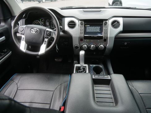 Used 2019 Toyota Tundra SR5 w/ TRD Off Road Package AWD/4WD image 10
