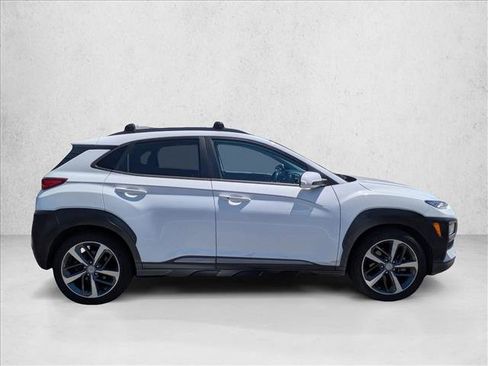 Used 2021 Hyundai Kona Limited FWD image 4