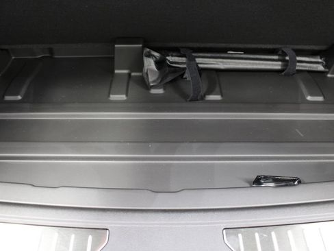 Used 2026 GMC Yukon AT4 Ultimate w/ LPO, Floor Liner Package AWD/4WD image 53
