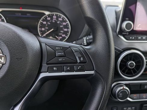 Used 2025 Nissan Sentra SV FWD image 16