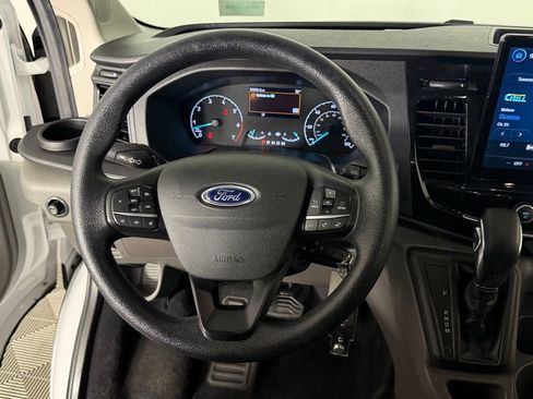 Used 2024 Ford Transit 350 XLT image 16