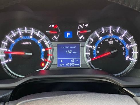 Used 2019 Toyota 4Runner SR5 Premium AWD/4WD image 29