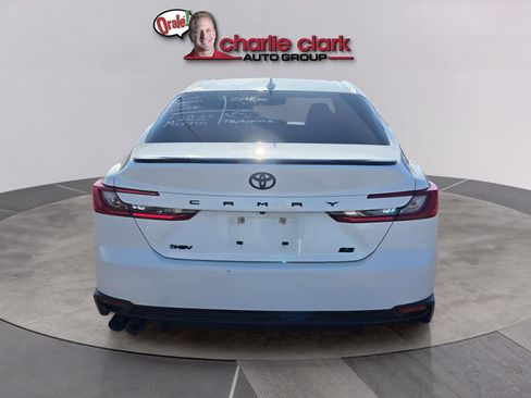 Used 2025 Toyota Camry SE w/ Multimedia Upgrade Package FWD image 5
