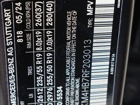 Used 2024 Mercedes-Benz GLC 300 4MATIC image 26